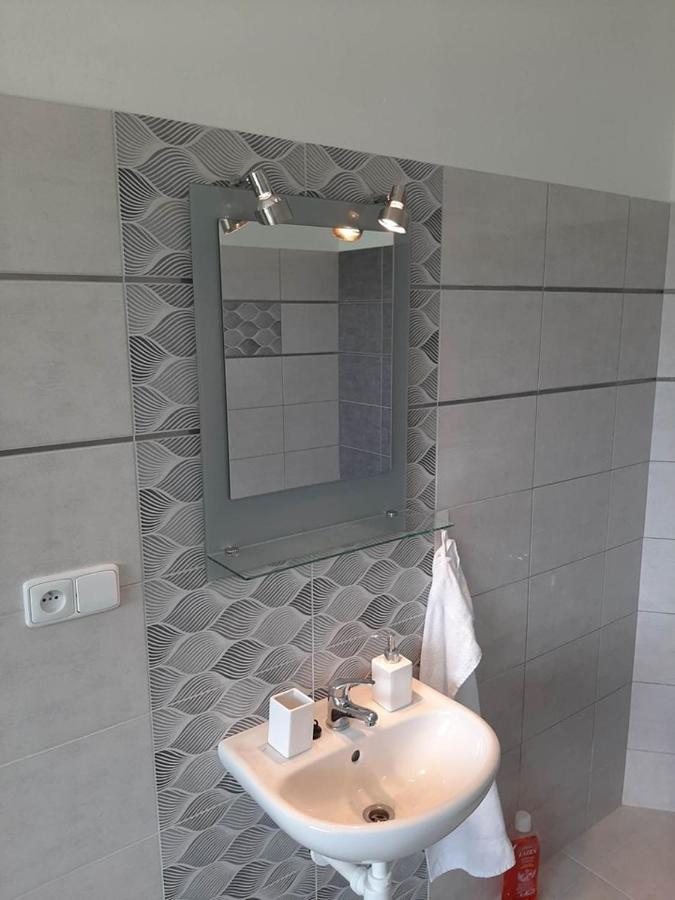 Vlci Dul Bludov Hotel Bludov  ภายนอก รูปภาพ